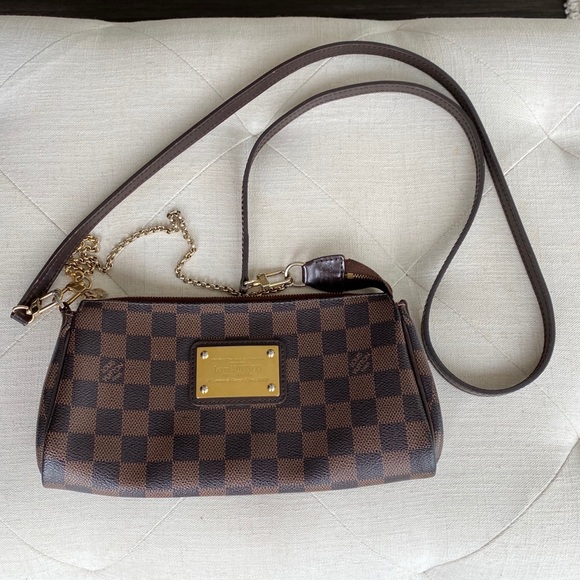 Louis Vuitton Eva Damier - Picture 2 of 16